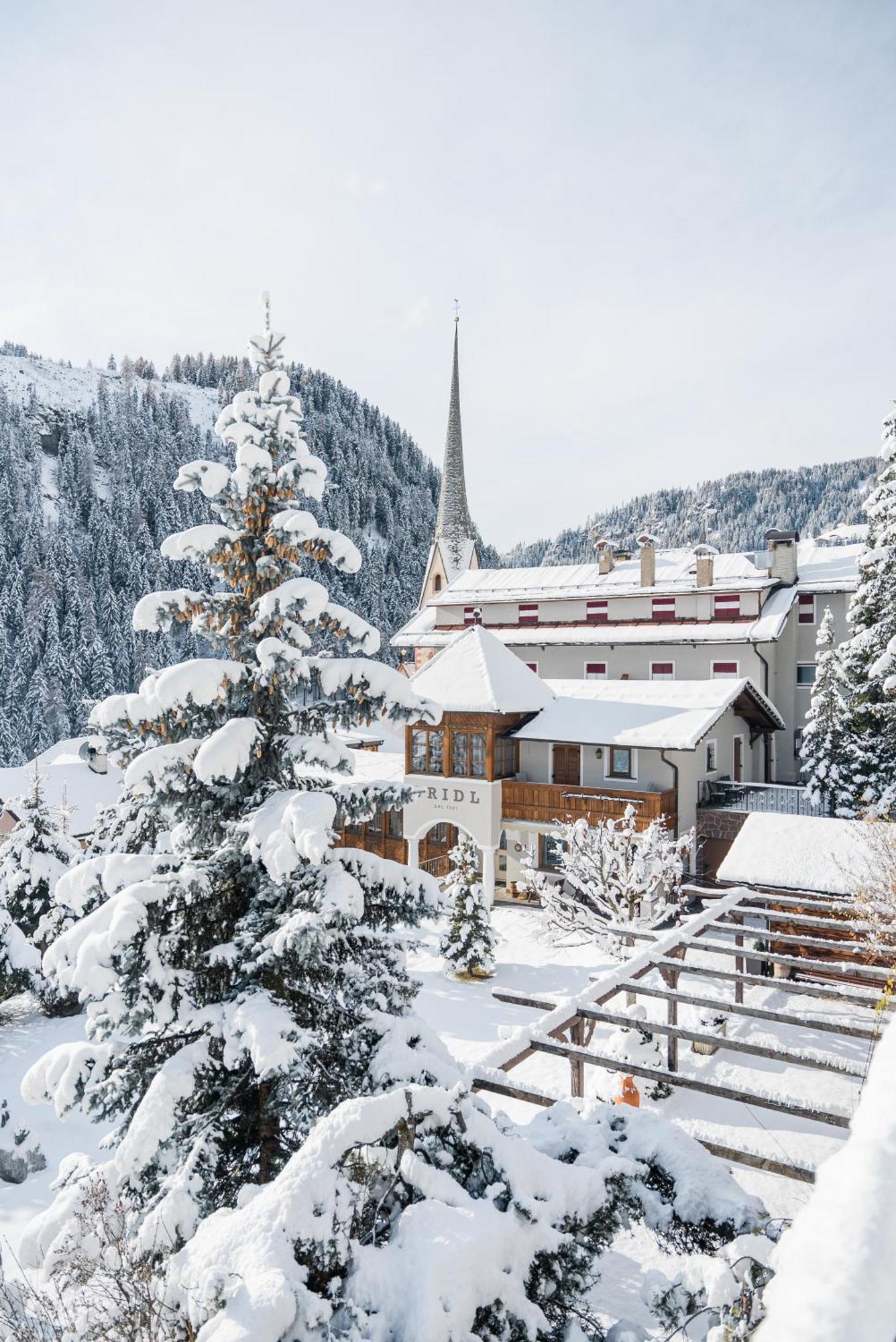 Charme Hotel Uridl Santa Cristina Val Gardena Exterior foto